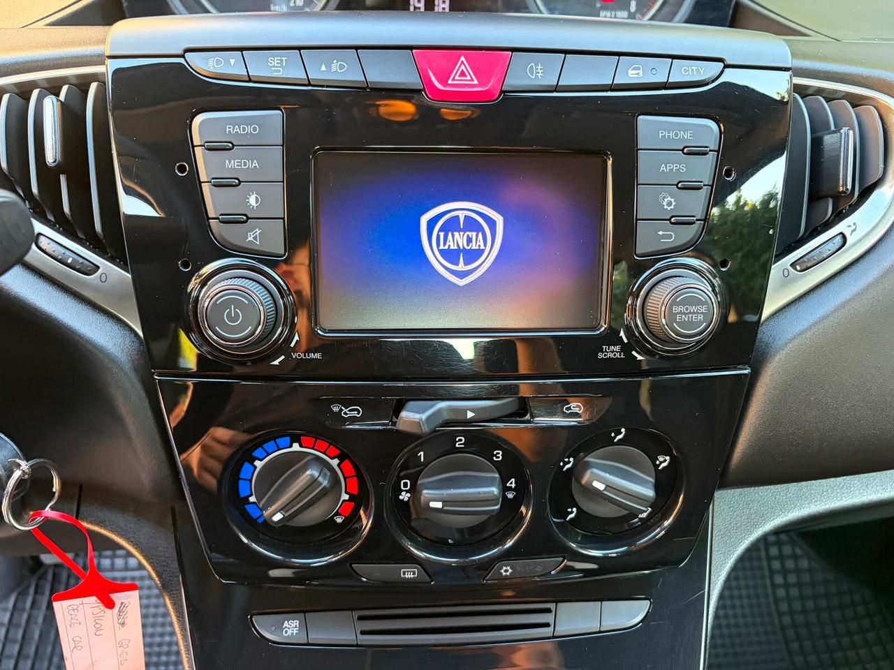 Lancia Ypsilon 1.2 Gpl 69CV 5 porte Ecochic Gold