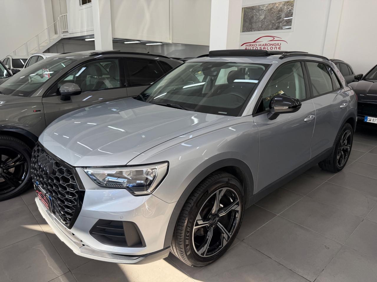 Audi Q3 35 TDI S tronic TETTO apribile FINANZIABILE