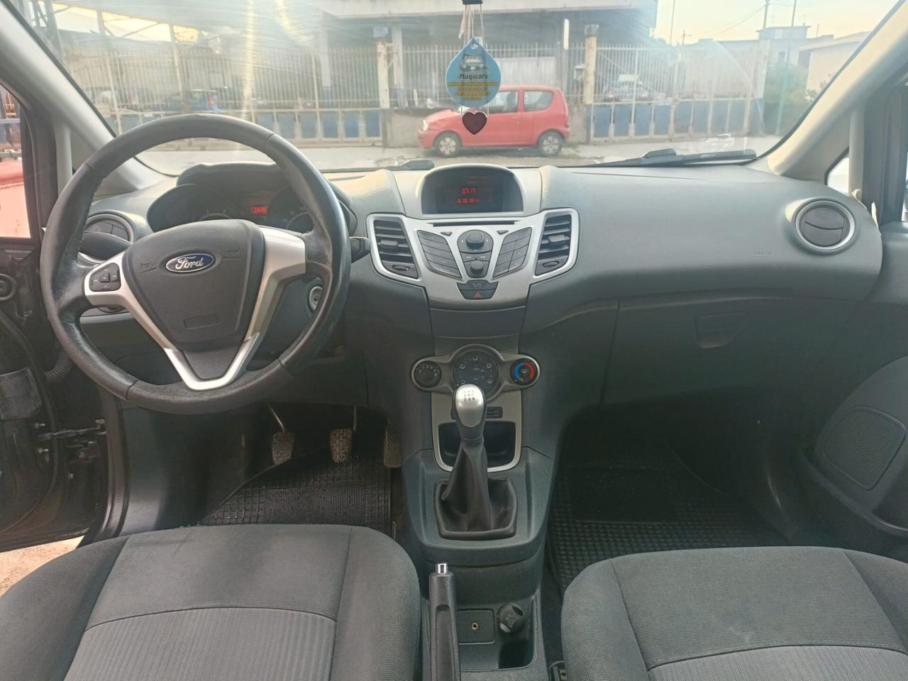 Ford Fiesta 1.2 82 CV 5 porte Titanium