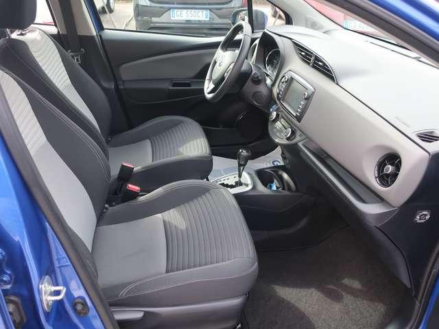 Toyota Yaris Yaris III 2017 5p 1.5h Business