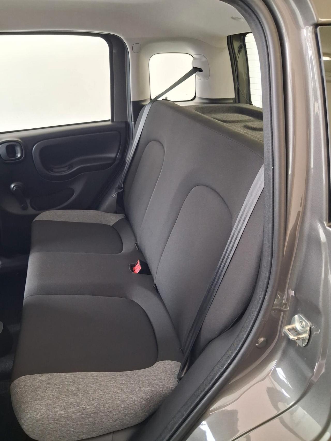 Fiat Panda 1.0 FireFly S&S Hybrid Red