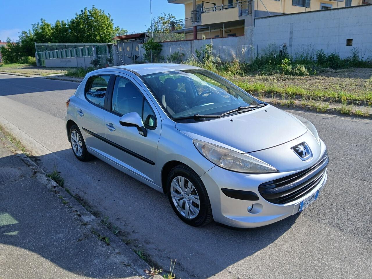 Peugeot207 1.4HDi 70CV 5p. PERFETTE CONDIZIONI