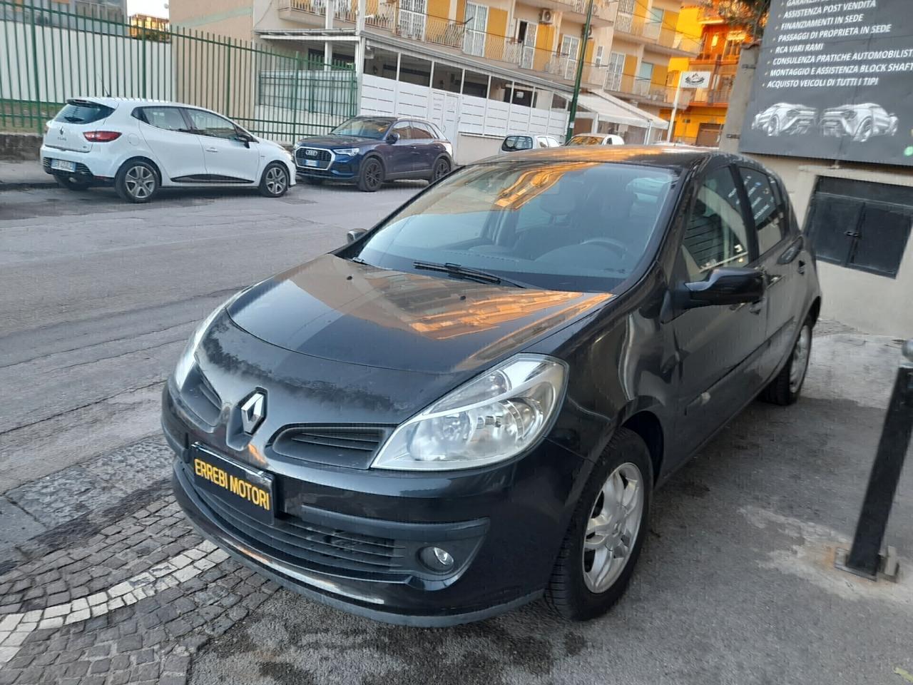 Renault Clio Storia 1.2 5 porte Dynamique