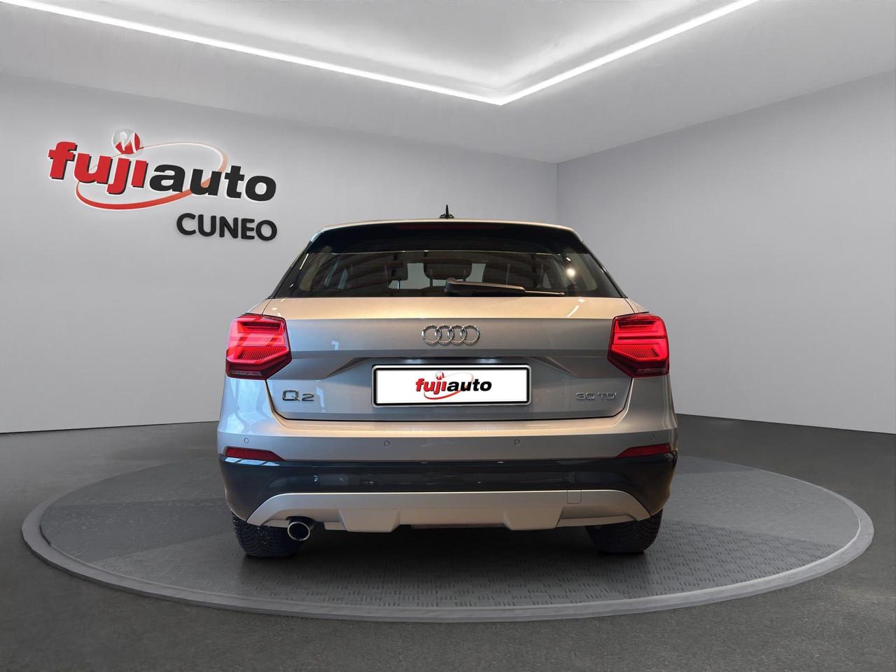 Audi Q2 30 1.6 tdi Business design my19