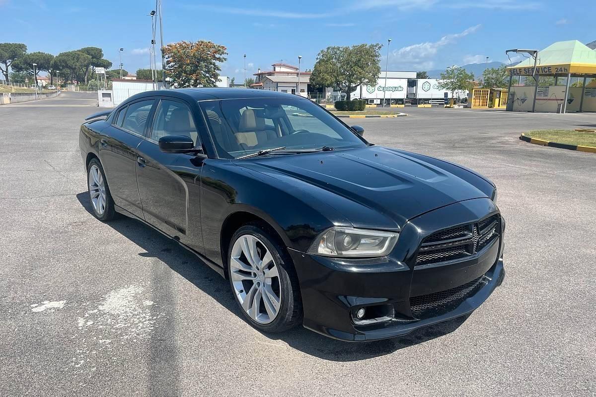 Dodge Charger HEMI 5.7 V8