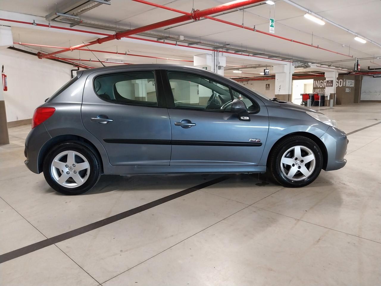 Peugeot 207 1.4 HDi 70CV 5p. Energie Sport - ok neopatentati