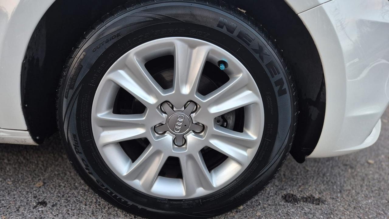 Audi A1 1.2 TFSI Ambition *NEOPATENTATI*