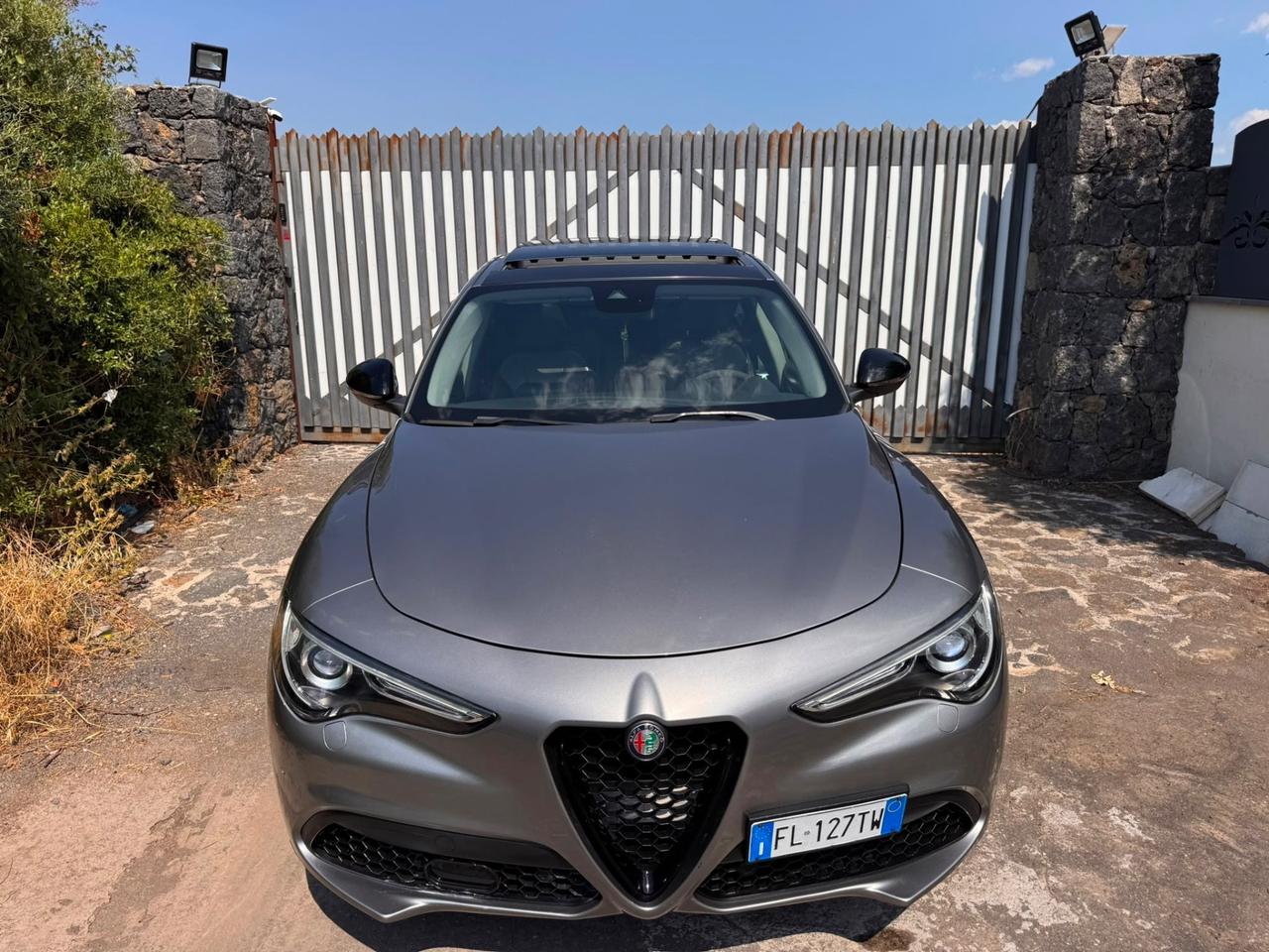 alfa romeo stelvio 2.0 turbo benzina 280cv aceto permuta