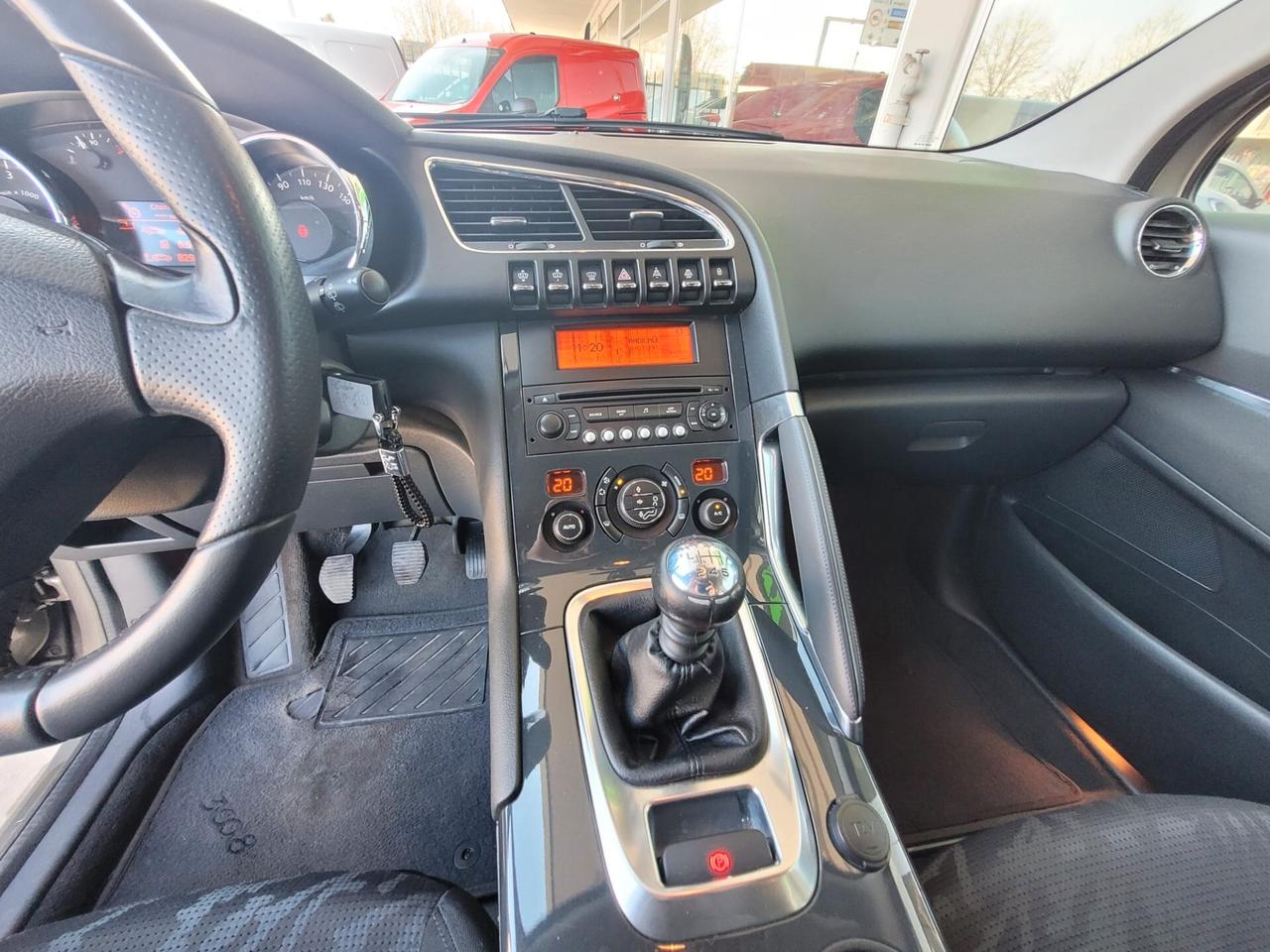 Peugeot 3008 1.6 HDi 110CV Premium