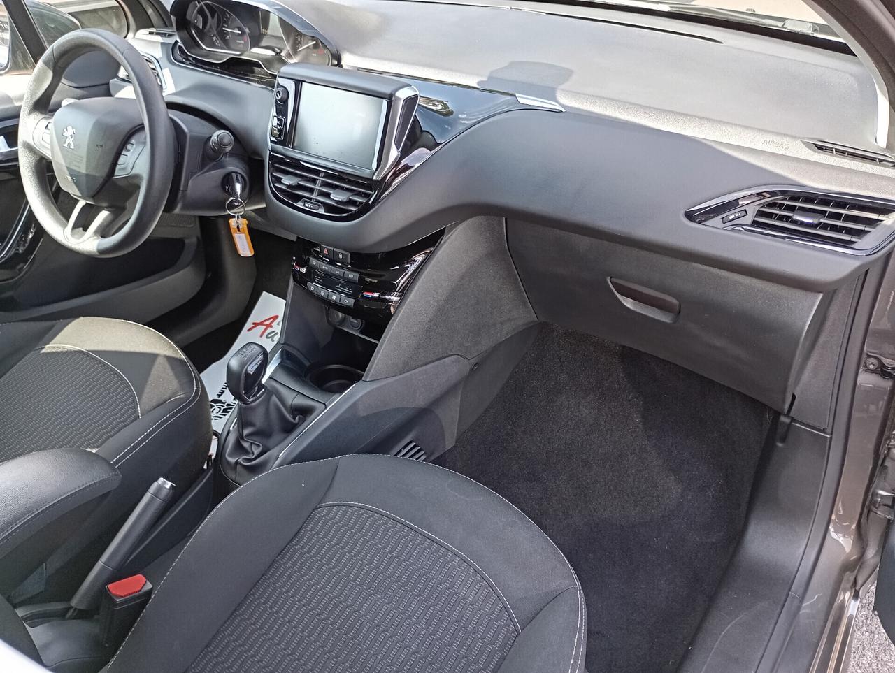 Peugeot 208 5P 1.2 PureTech 82CV Active