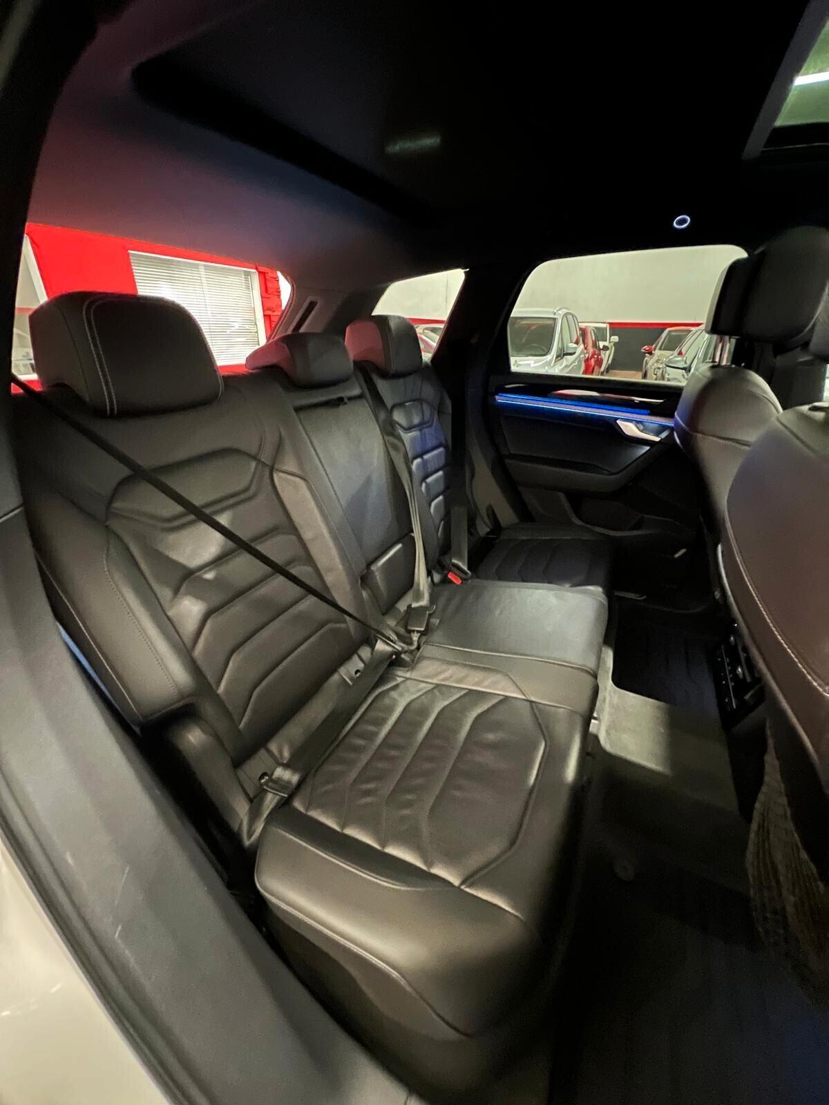 Volkswagen Touareg 3.0 V6 TDI 286 CV SCR Advanced