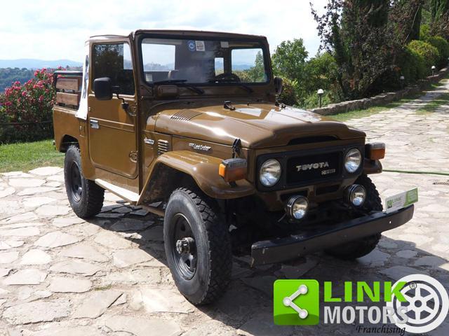 TOYOTA Land Cruiser BJ40 1977 CON ASI RESTAURO CONSERVATIVO