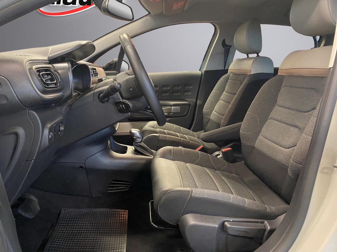 Citroen C3 1.2 puretech Shine Pack s&s 110cv eat6