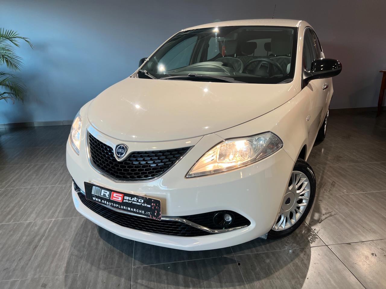 Lancia Ypsilon 1.2 69 CV 5 porte Gold METANO