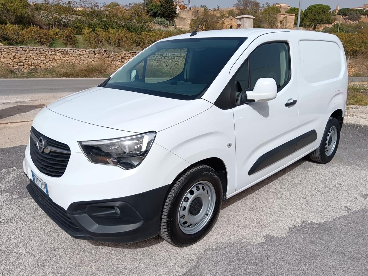Opel Combo Cargo 1.6 Diesel PC 1000kg