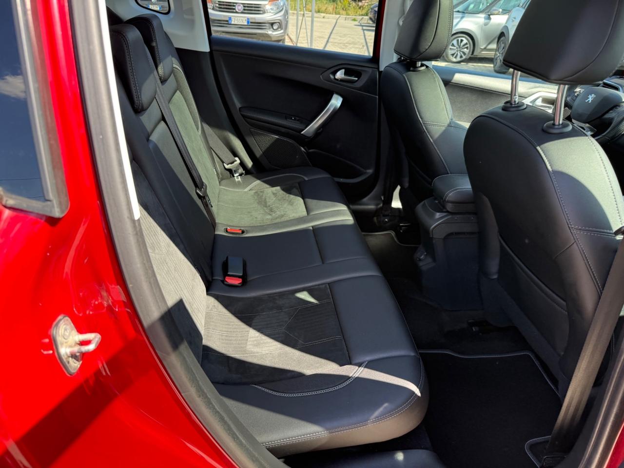 Peugeot 2008 BlueHDi 120 S&S Crossway TETTO PANORAMICO