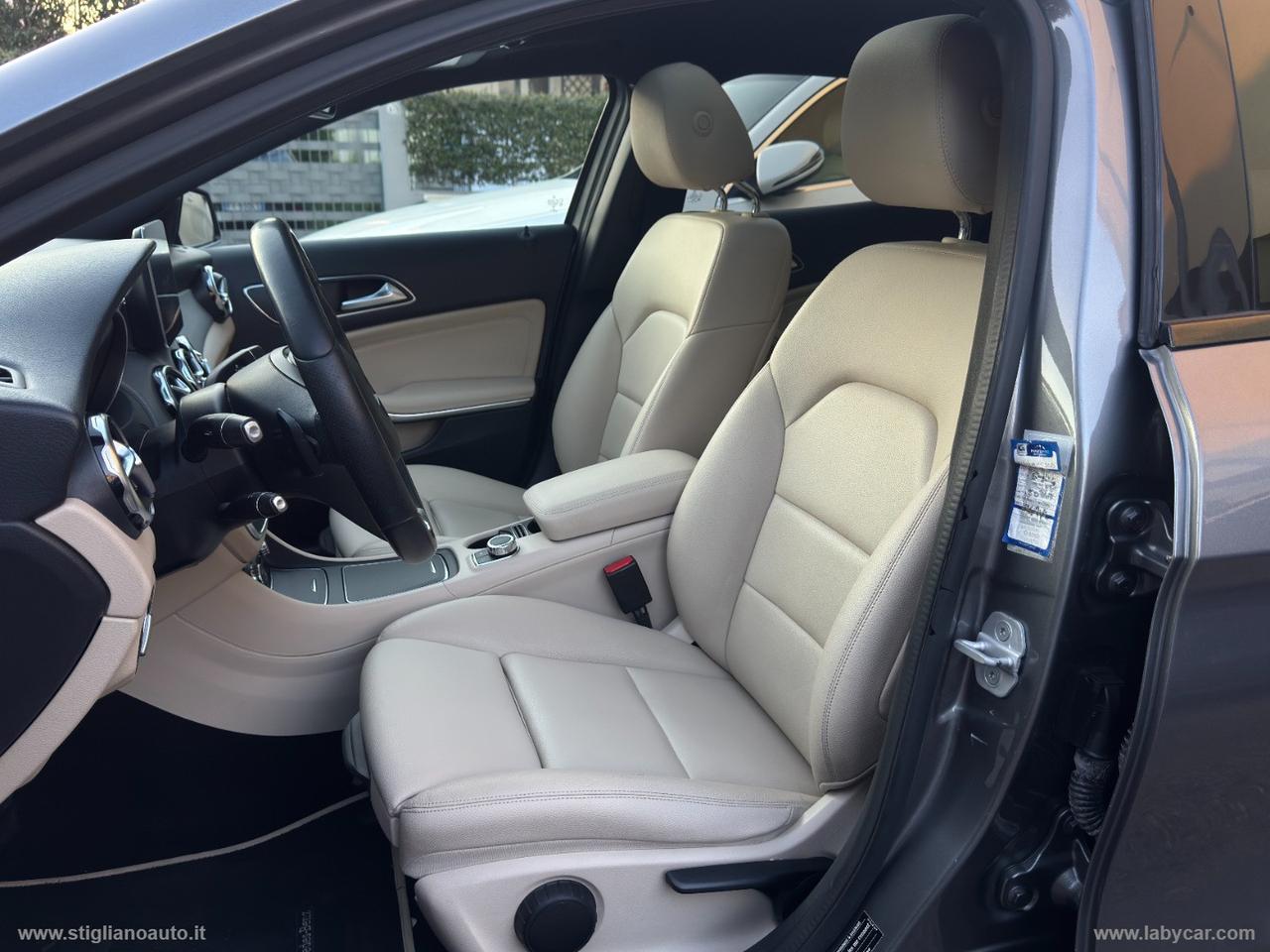 MERCEDES-BENZ GLA 200 d Automatic Sport TETTO PELLE TELEC POST