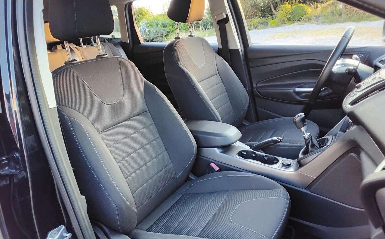 Ford Kuga 2.0 TDCI 120 CV 2WD Titanium