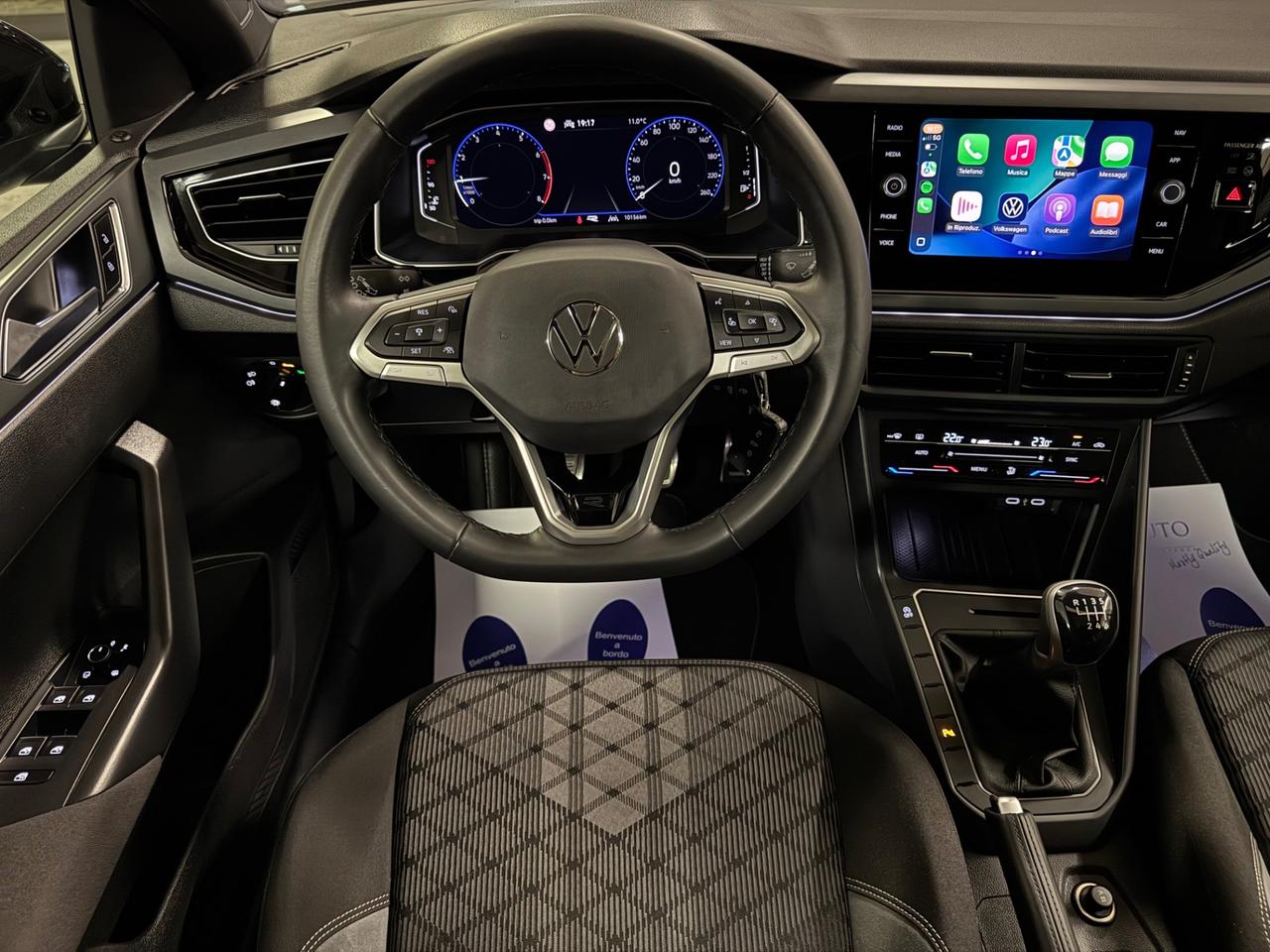 Volkswagen Taigo 1.0 tsi R-Line 115cv Tetto Apribile