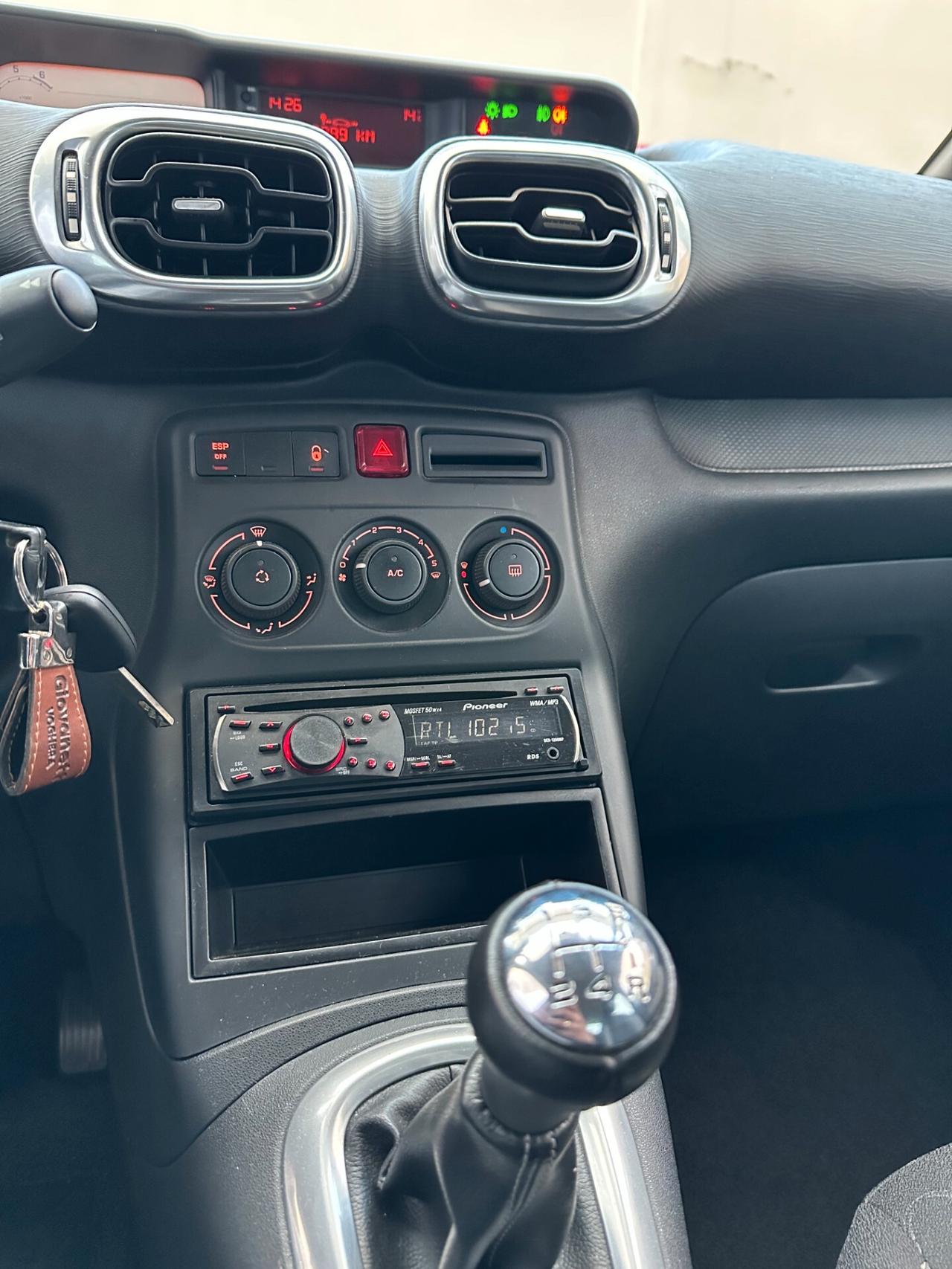 Citroen C3 Picasso 1.4 Benz, si neopat, uni prori, famigliare