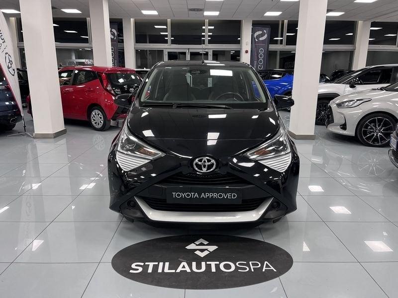 Toyota Aygo Connect 1.0 VVT-i 72 CV 5 porte x-play MMT