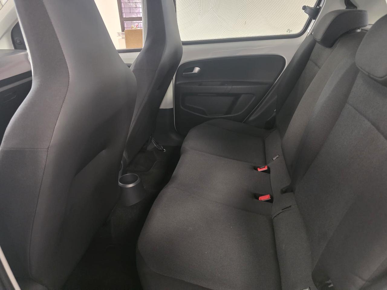 Volkswagen up! 1.0 5p. move BlueMotion Technology