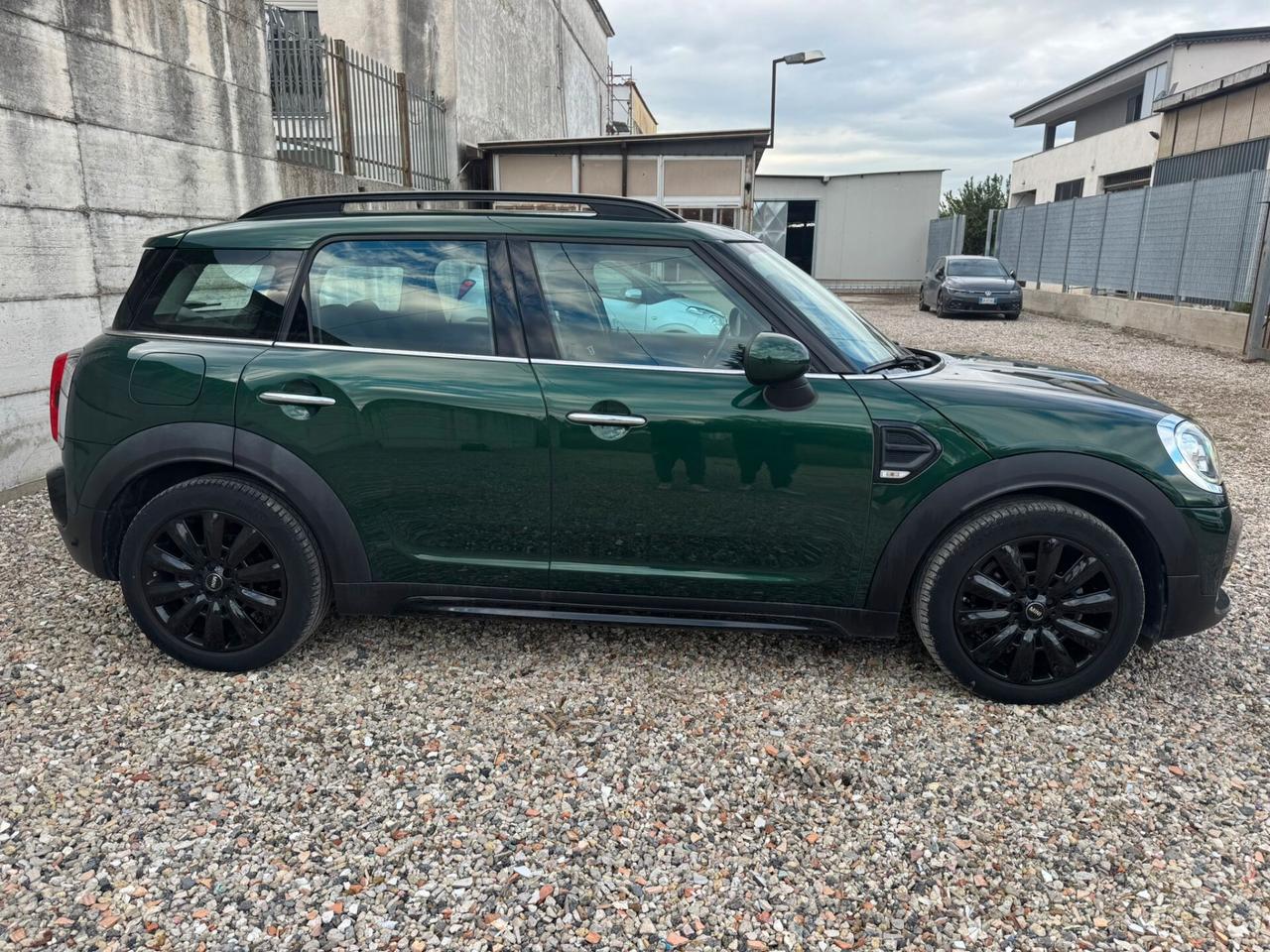 MINI COOPER COUNTRYMAN 1,5 D 116cv 2018 !!! AUTOMATICA!!