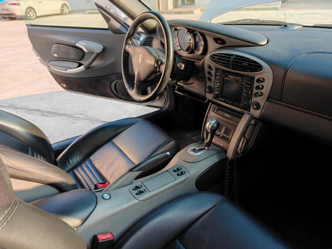 Porsche Boxster 3.2i 24V cat S