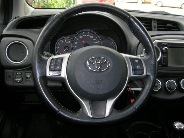 TOYOTA Yaris 1.4 D-4D 5 porte Lounge