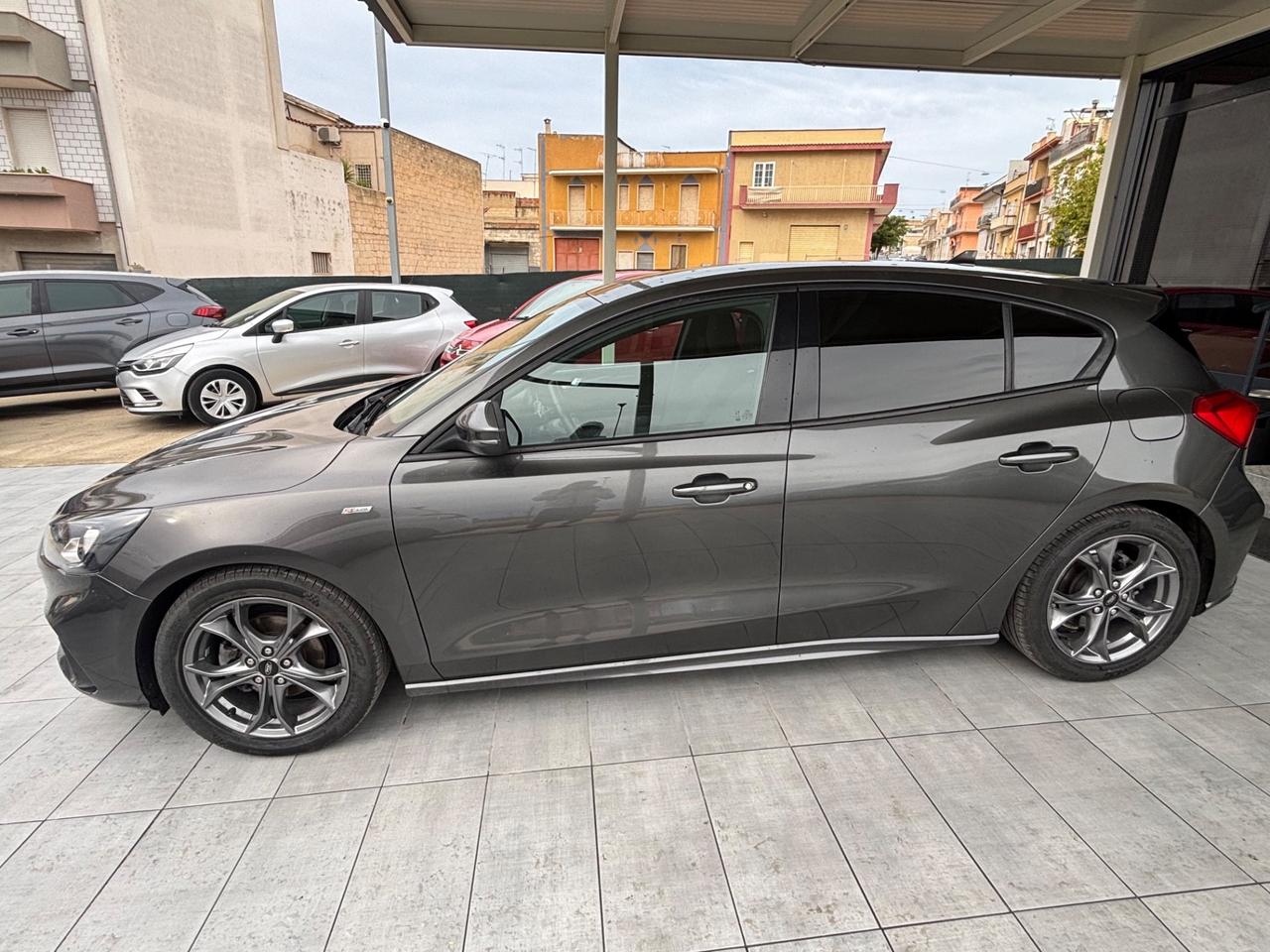 Ford Focus 1.5 EcoBlue 120 CV automatico 5p. ST-Line
