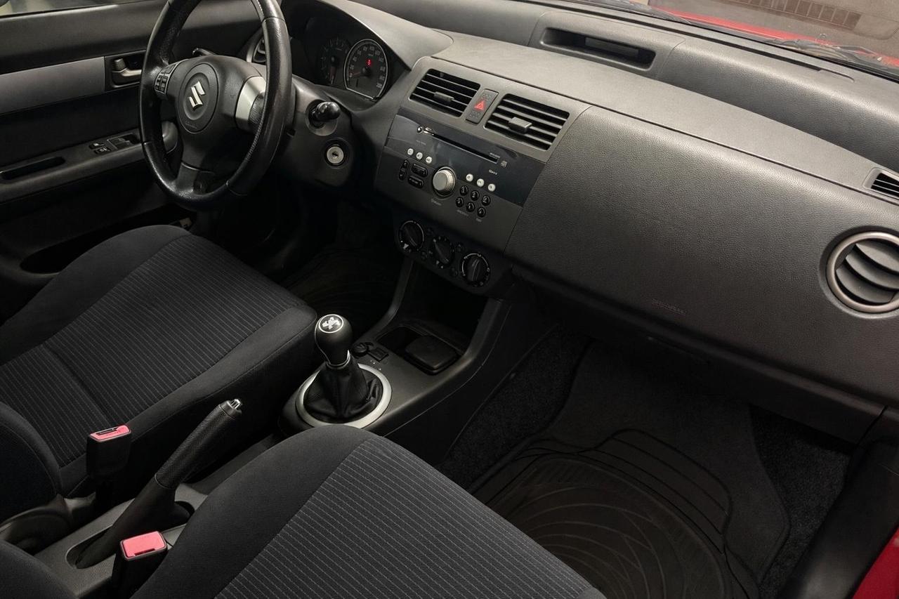 Suzuki Swift 1.3 GPL adatta a neopatenti