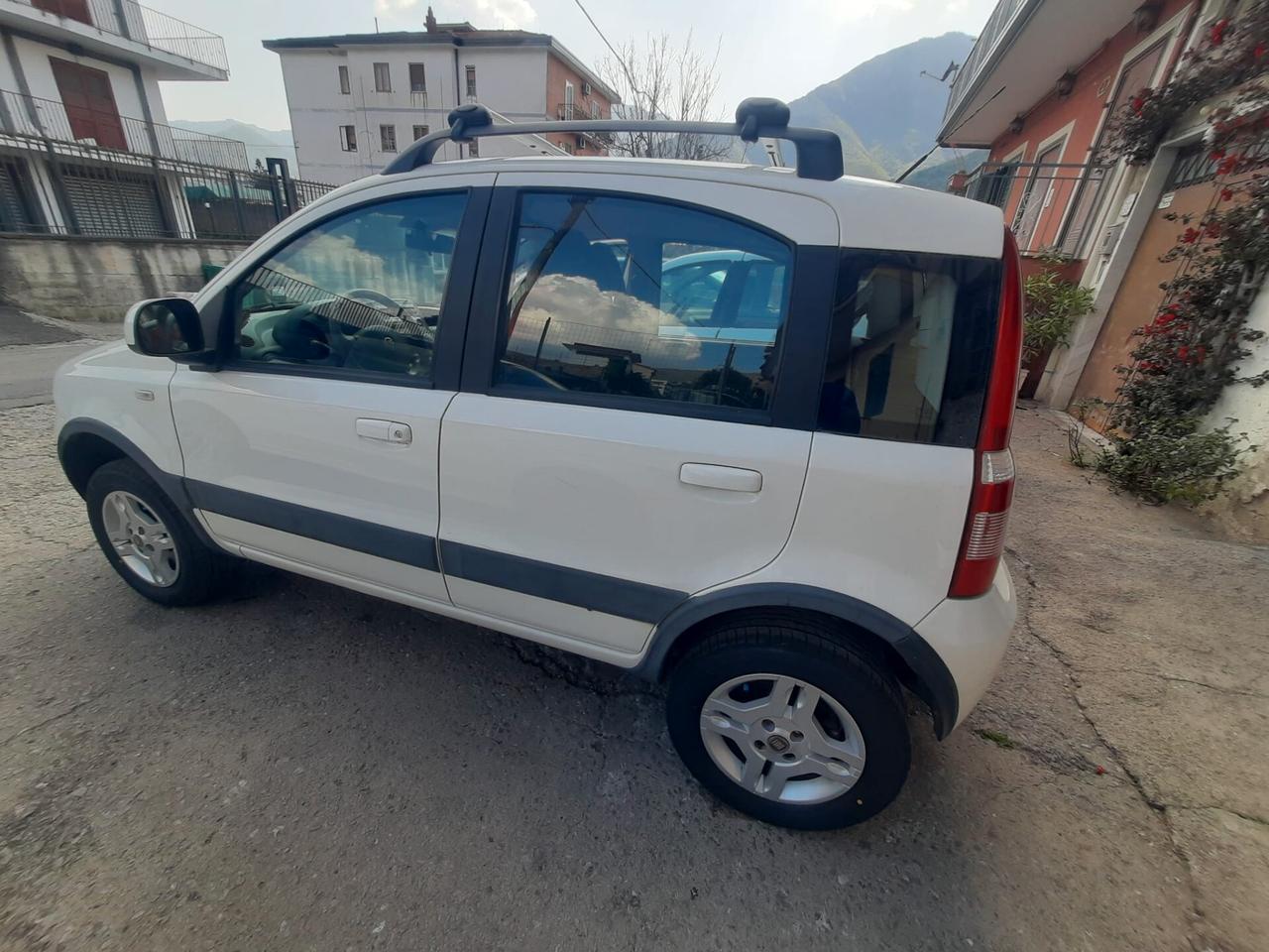 Fiat Panda 1.3 MJT 16V DPF 4x4 Climbing