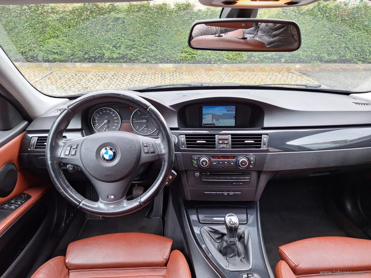 BMW 320d xDrive Touring 4X4 GANCIO TRAINO PELLE