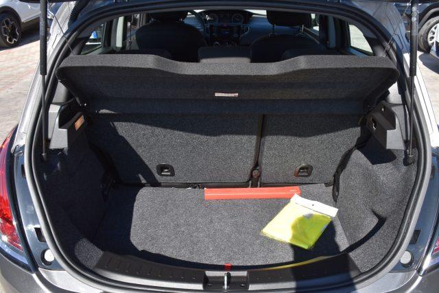LANCIA Ypsilon 1.2 69 CV 5 porte Gold