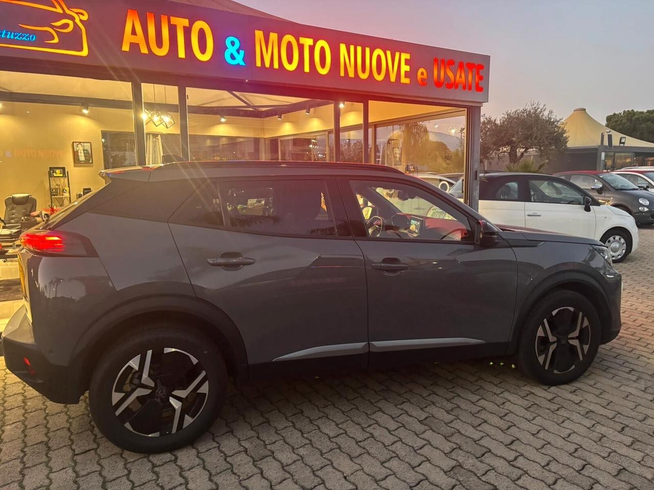 Peugeot 2008 PureTech 130 S&S EAT8 Allure, vettura iva esposta