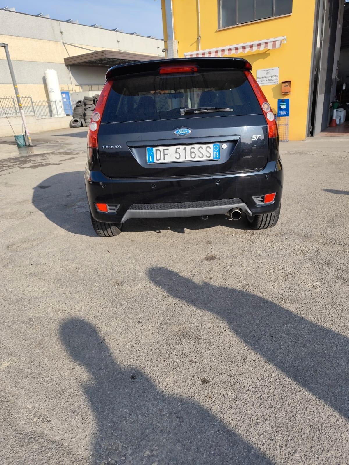 Ford Fiesta 2.0 16V 3p. ST