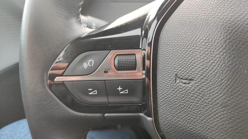 Peugeot 208 208 motore elettrico 136 CV 5 porte Active Pack