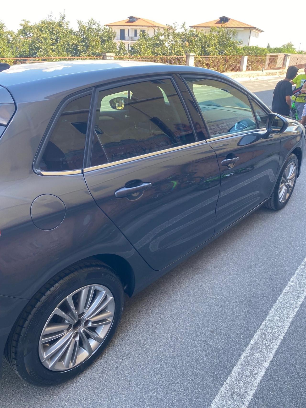 Citroen C4 1.6 HDi Anno 2011 Full PERFETTA