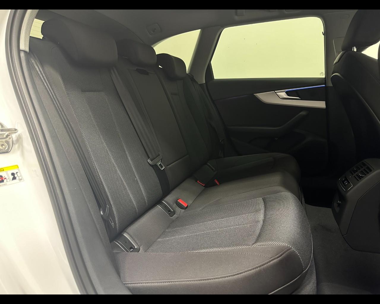 AUDI A4 AVANT 35 TDI 163CV MHEV BUSINESS ADVANCED S-TRONIC