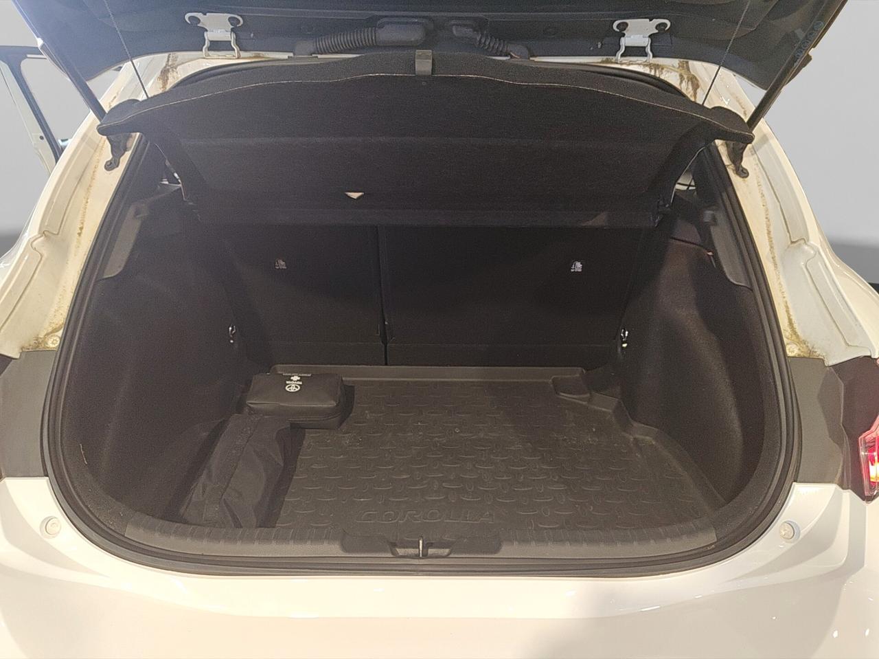 Toyota Corolla 1.8 Hybrid Active 122CV TOTALI
