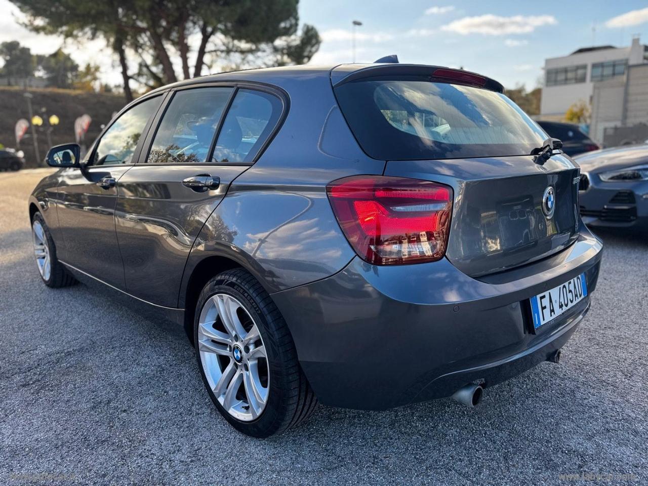 BMW 120d 5p. Sport