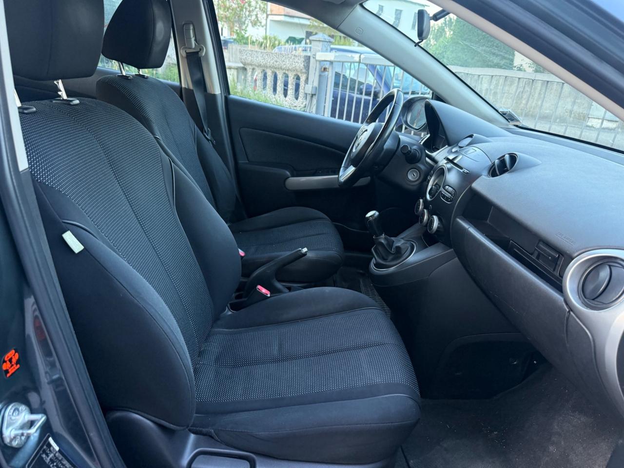 Mazda 2 1.3 BENZINA 5p. Sport Neopatentati 2011