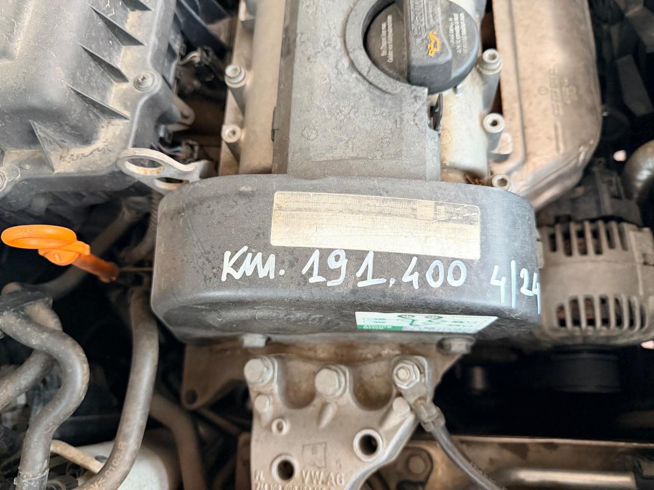 Volkswagen Polo 1.2 benzina 86cv Neopatentati