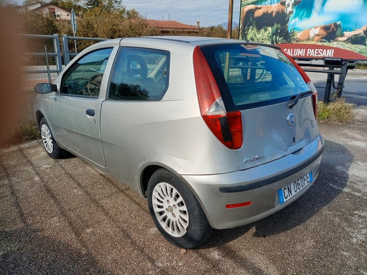 Fiat Punto 1.2i cat 3 porte EL ( impianto GPL) x neopatentati
