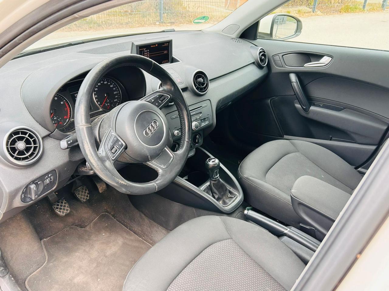 Audi A1 SPB 1.2 TFSI Attraction 5 porte