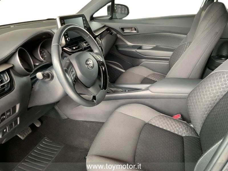 Toyota C-HR (2016-2023) 1.8 Hybrid E-CVT Business