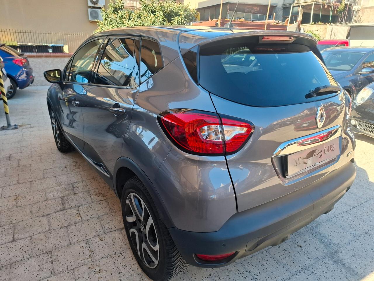 Renault Captur - 1.5 Dinamiche | Navigazione | Accesso/avviamento senza chiave | Climatizzatore