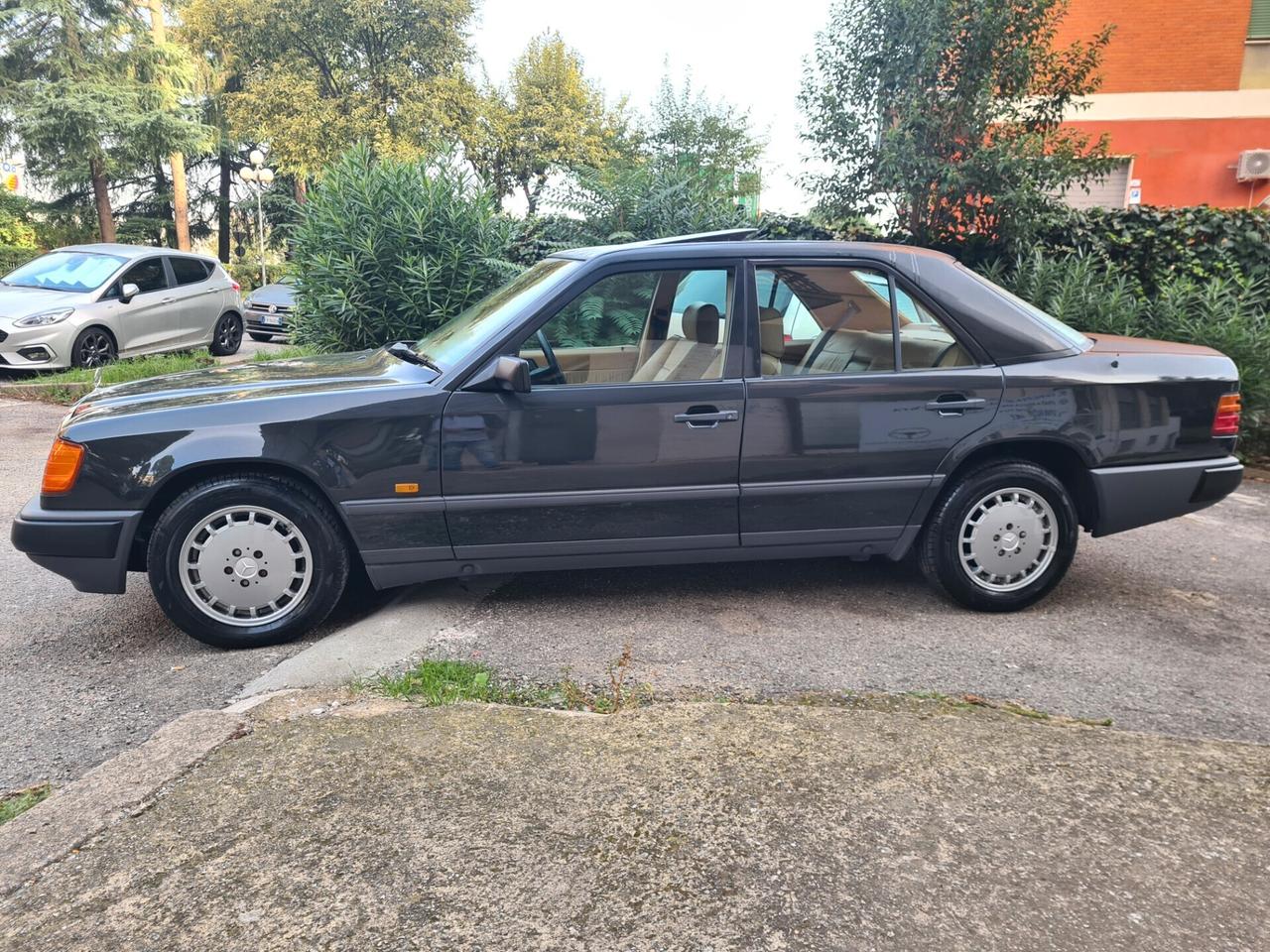 Mercedes-benz 300 E