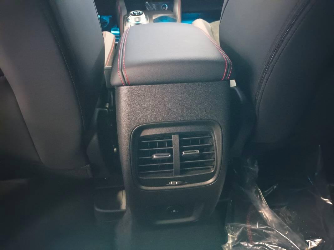 Ford Kuga 2.5 full hybrid ST-LineX 180cv-TOP DI GAMMA