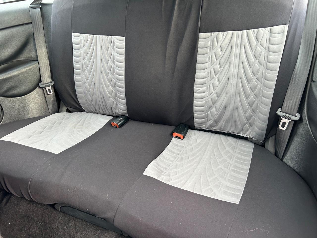 Lancia Ypsilon 1.3 MJT 75 CV Diva